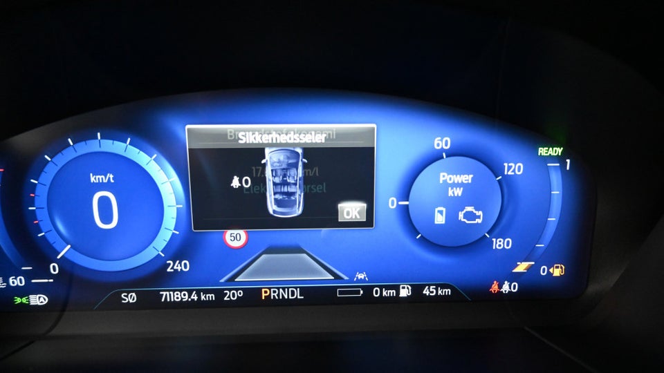 Ford Kuga 2,5 PHEV ST-Line X CVT 5d