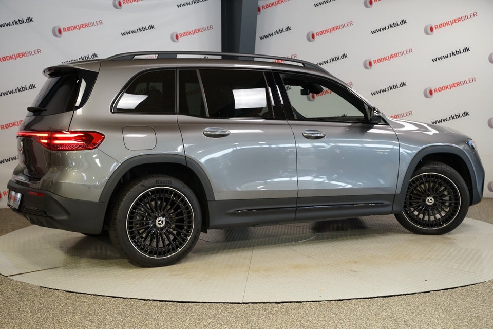Mercedes EQB250+ AMG Line 7prs 5d