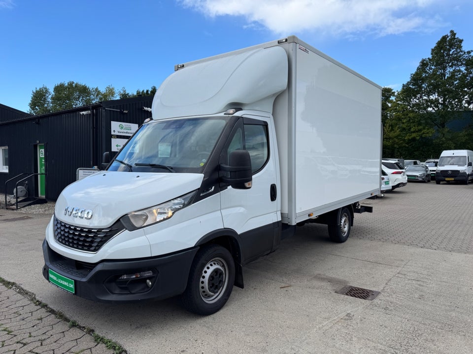 Iveco Daily 2,3 35S14 Alukasse m/lift AG8 2d