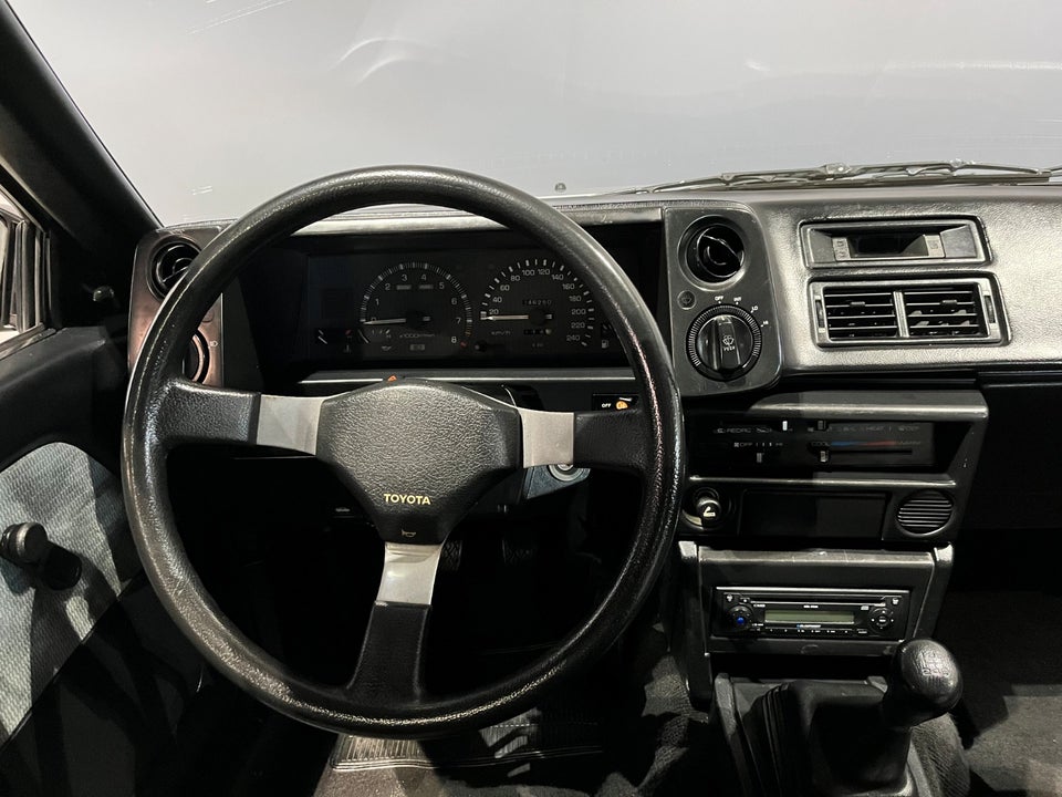 Toyota Corolla 1,6 GT Coupé 3d