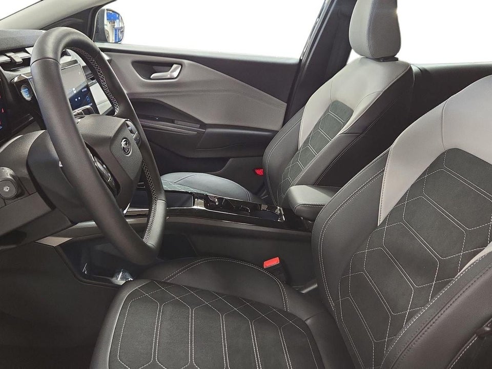 Ford Puma 46 Gen-E Premium 5d