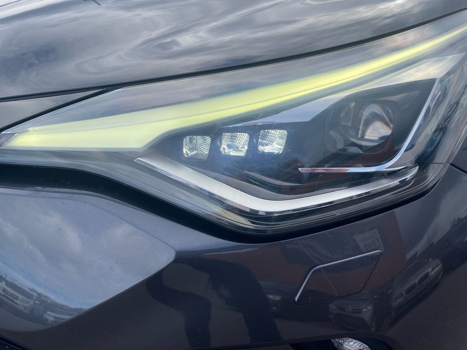 Toyota C-HR 2,0 Hybrid C-LUB CVT 5d