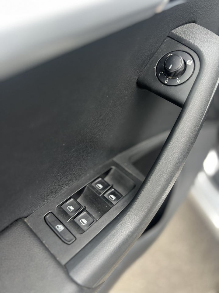 Skoda Octavia 1,2 TSi 105 Elegance DSG 5d