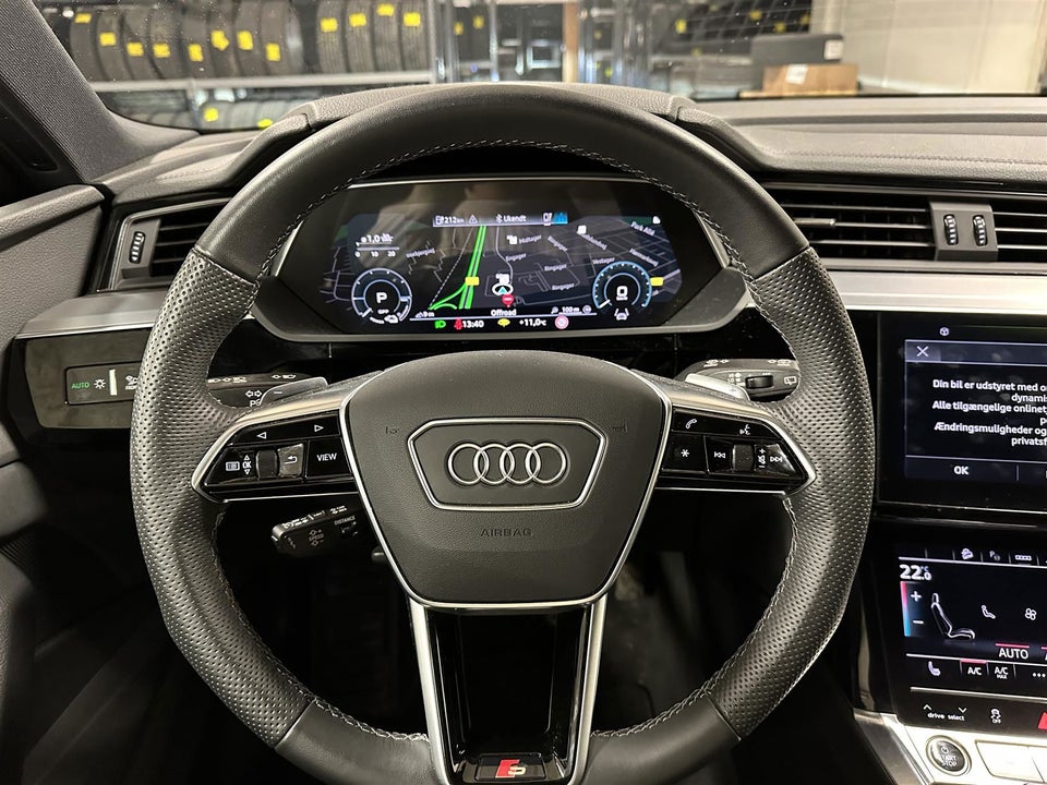 Audi e-tron 55 S-line quattro 5d