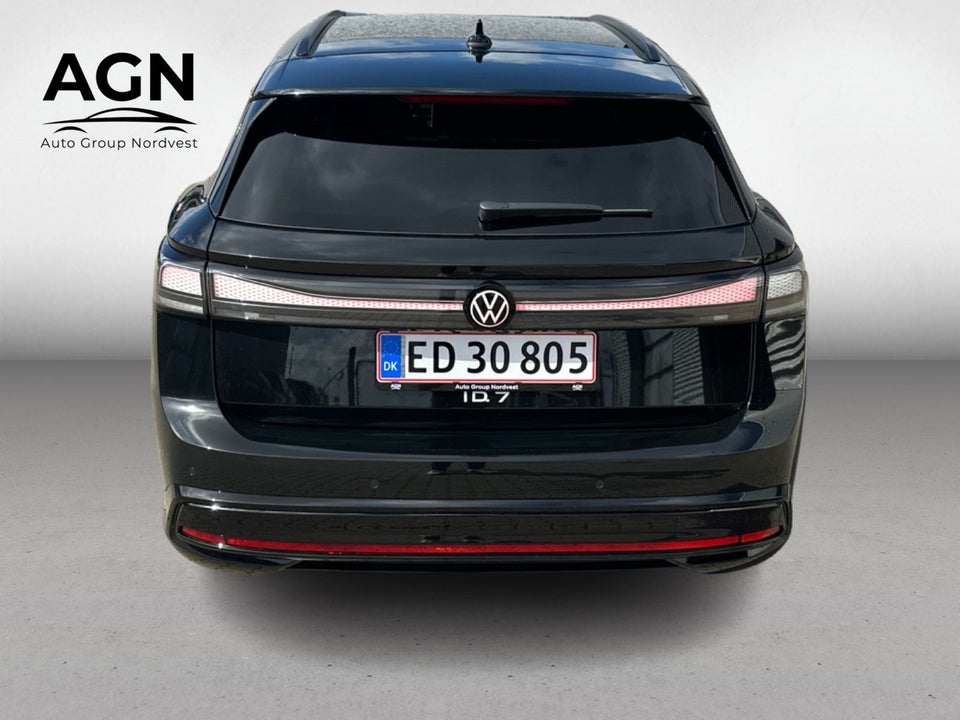 VW ID.7 Style S Tourer 5d