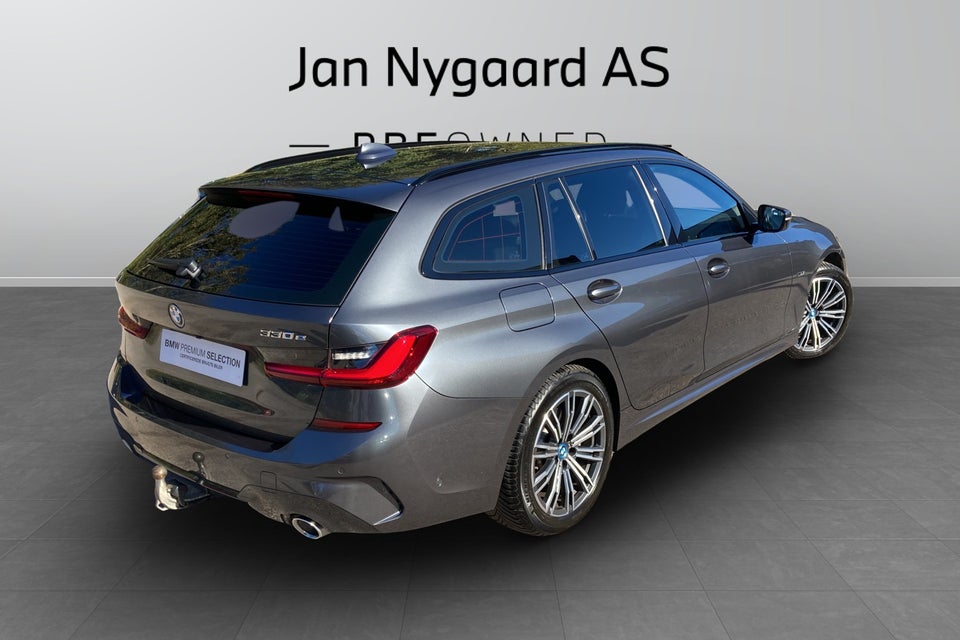 BMW 330e 2,0 Touring M-Sport aut. 5d