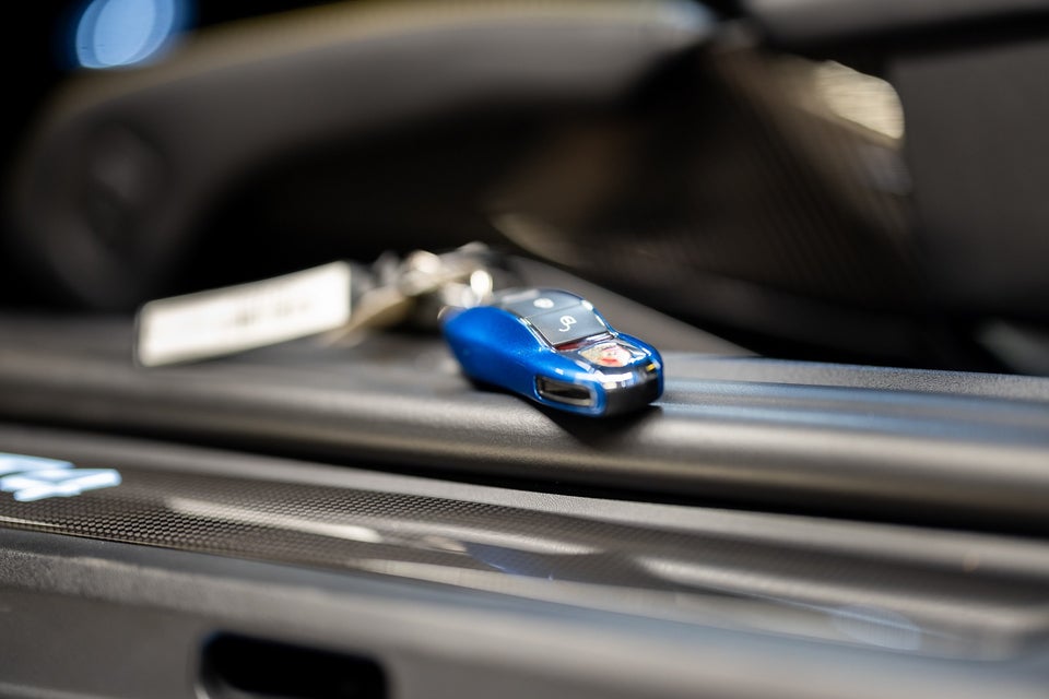 Porsche Cayman GT4 3,8  2d