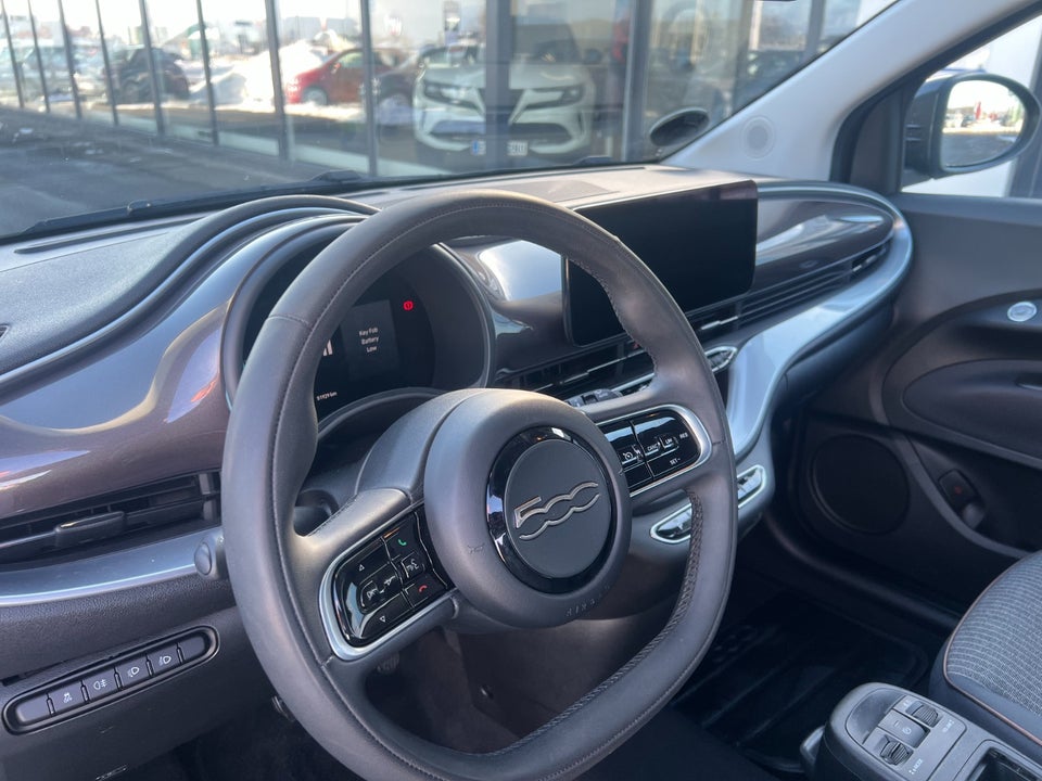 Fiat 500e 42 Icon 3d