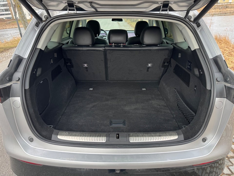 Xpeng G9 Long Range 5d