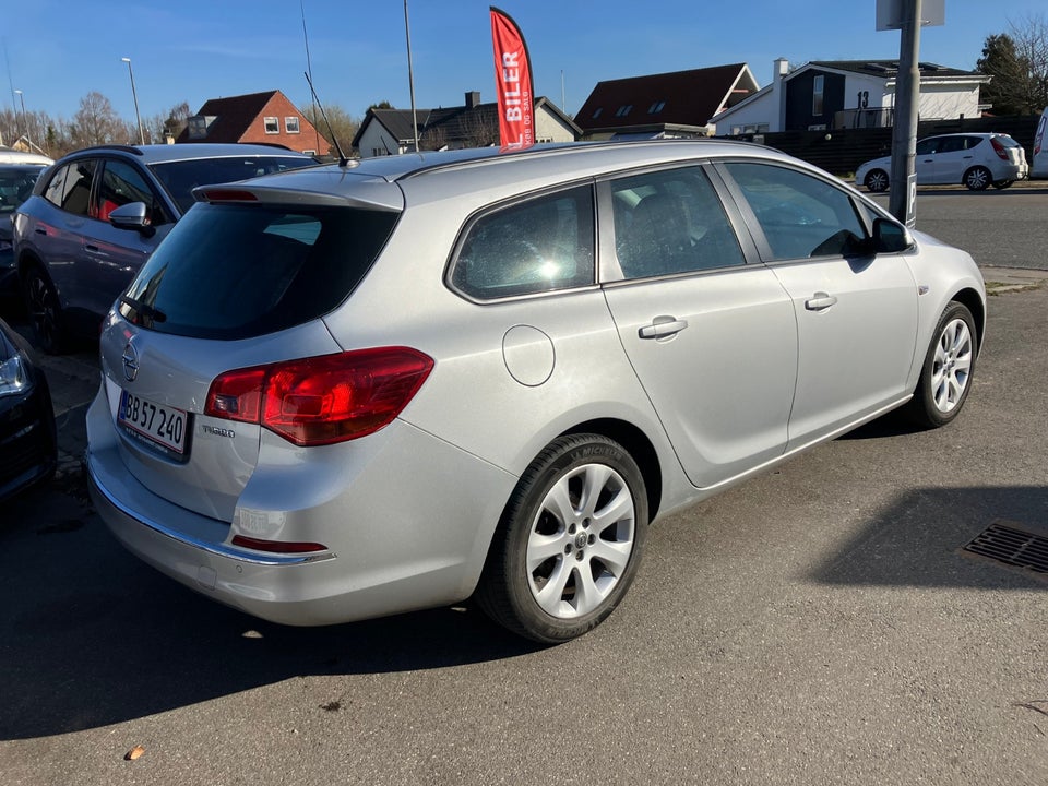 Opel Astra 1,4 T 140 Enjoy Sports Tourer aut. 5d