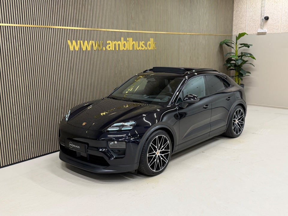 Porsche Macan 4 5d