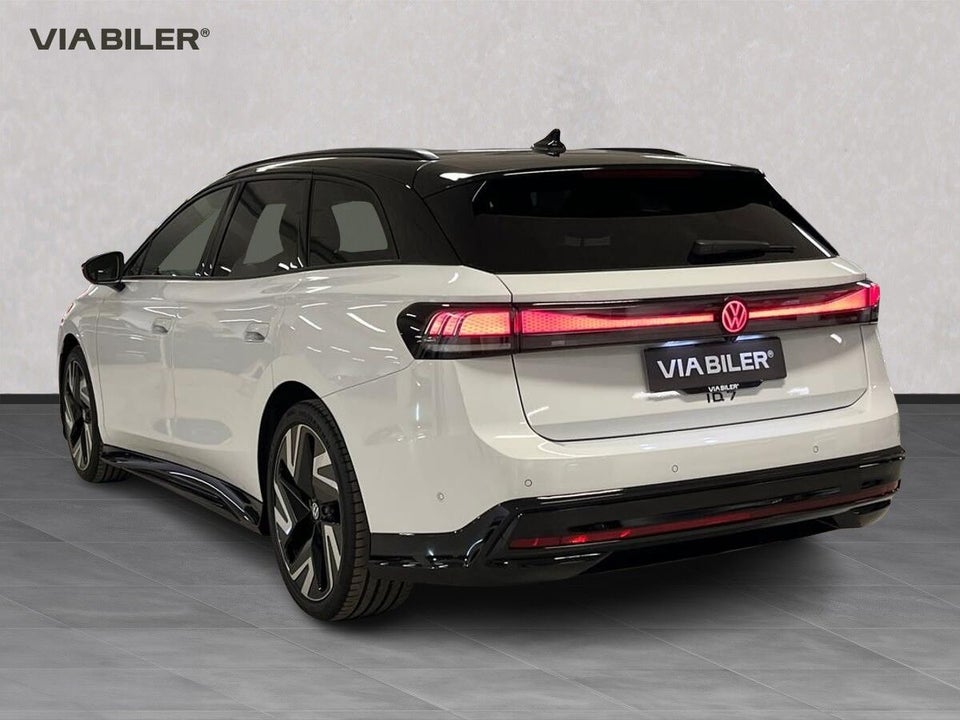 VW ID.7 86 Style S Tourer 5d