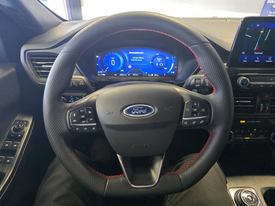 Ford Kuga 2,5 PHEV ST-Line X CVT 5d
