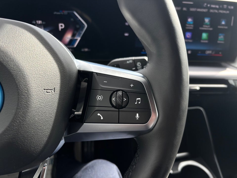 BMW iX1 eDrive20 M-Sport 5d