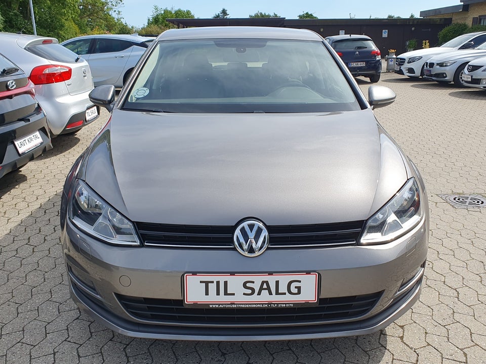 VW Golf VII 1,6 TDi 105 Comfortline BMT 5d