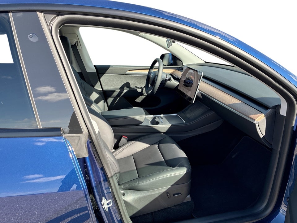 Tesla Model Y Performance AWD 5d