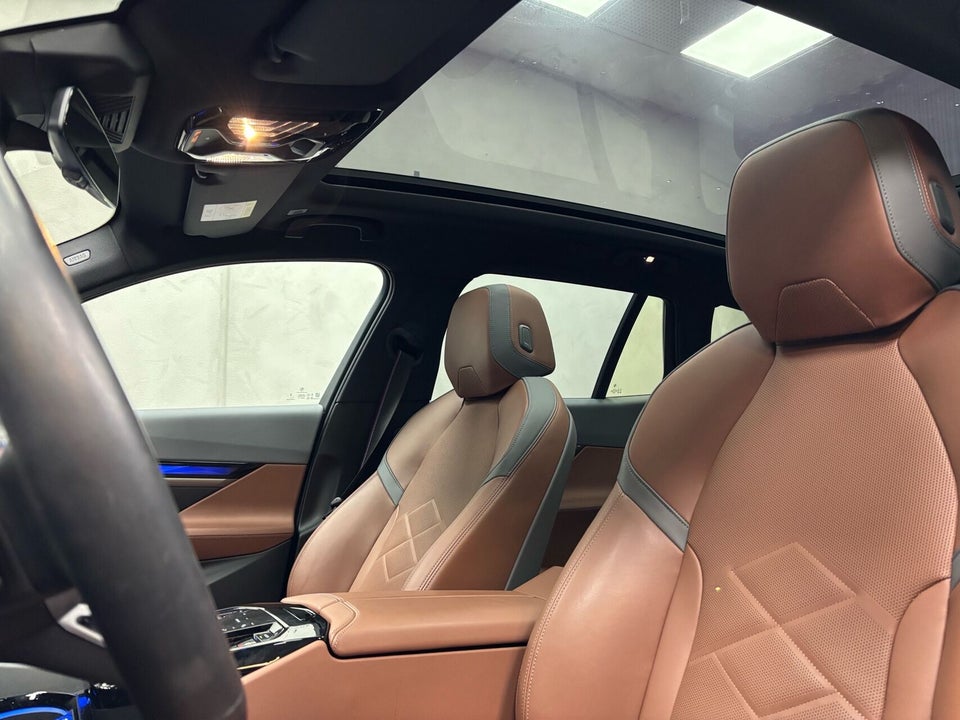 BMW i5 M60 Touring xDrive 5d