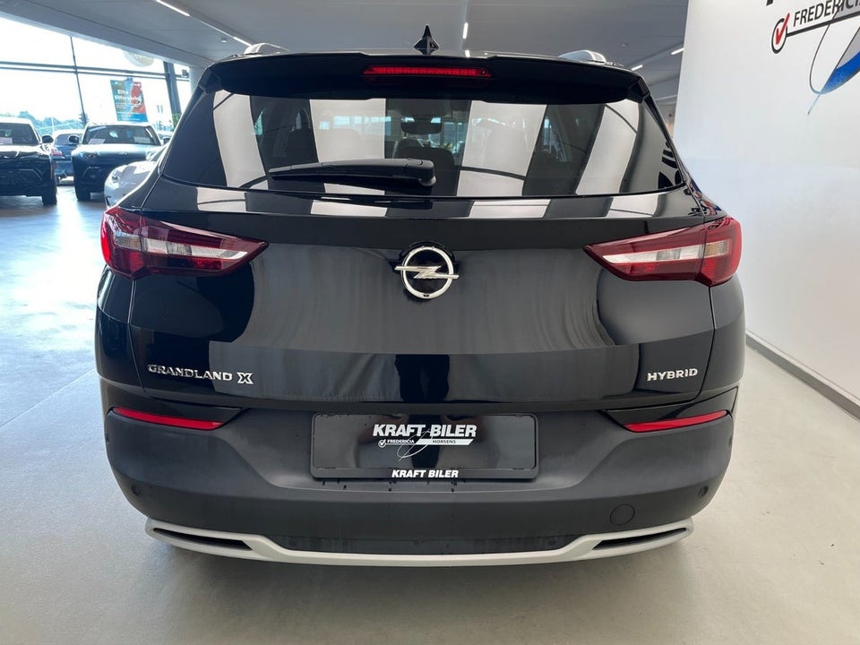 Opel Grandland X 1,6 Hybrid Ultimate aut. 5d