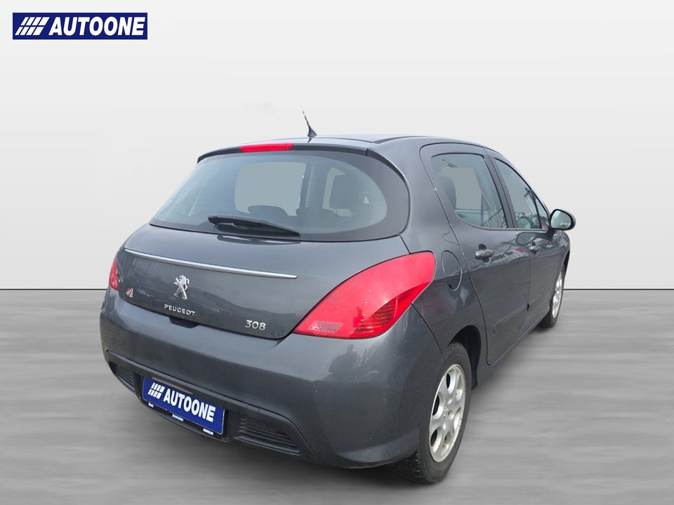 Peugeot 308 1,6 VTi 120 Access 5d