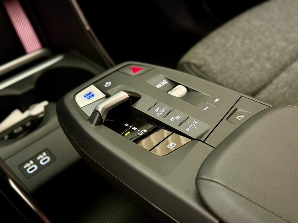 BMW iX1 eDrive20 5d