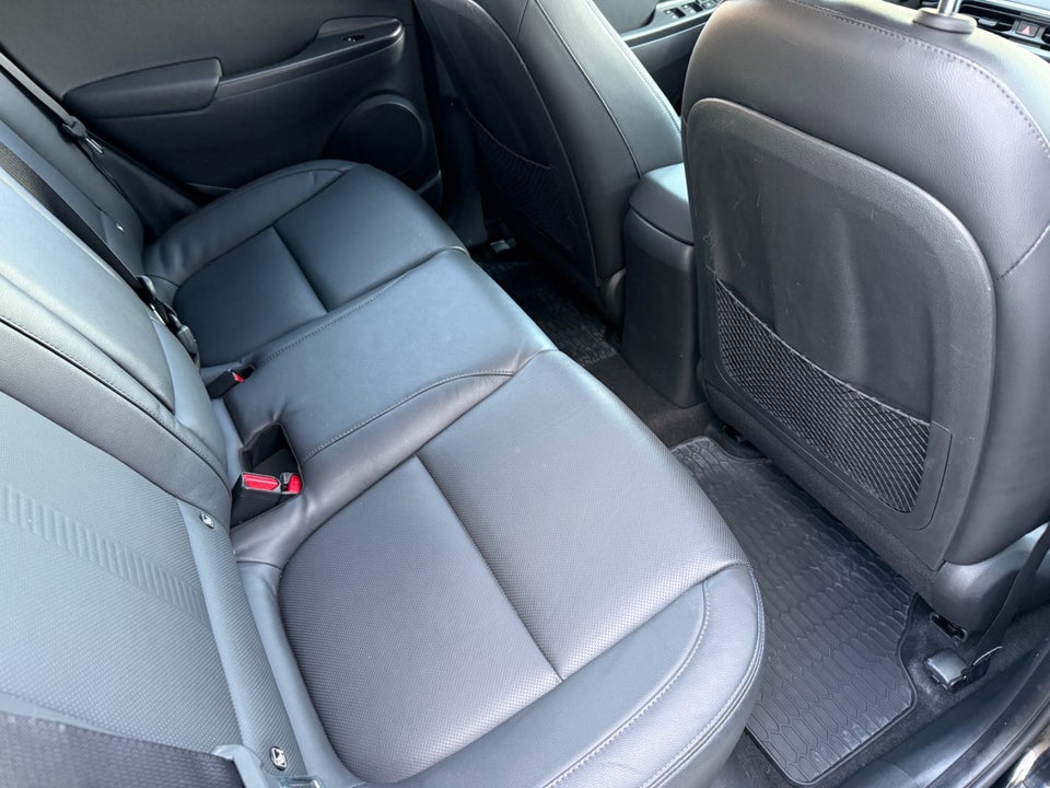 Hyundai Kona 64 EV Ultimate 5d