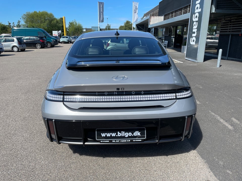 Hyundai Ioniq 6 77 Essential 4d