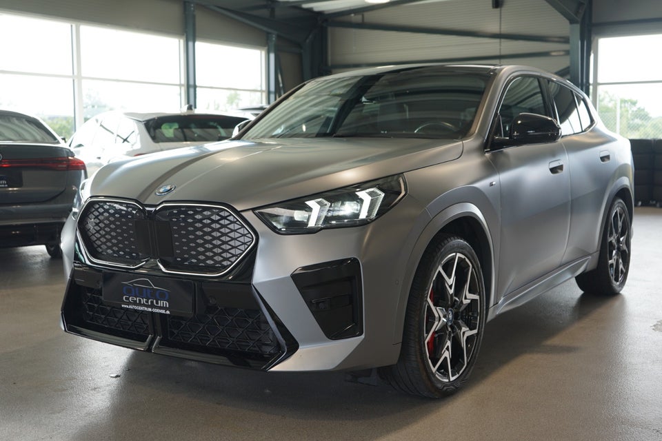 BMW iX2 xDrive30 Fully Charged 5d