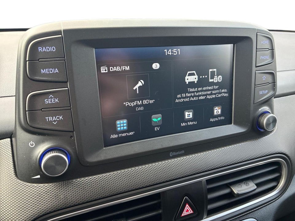 Hyundai Kona 64 EV Essential 5d