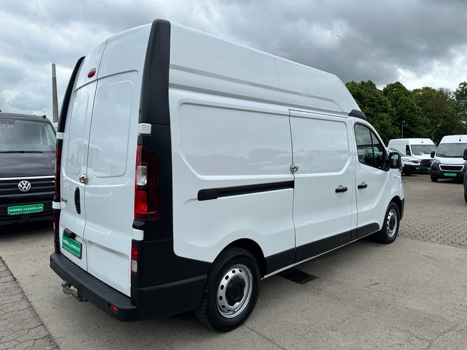 Renault Trafic T29 2,0 dCi 145 L2H2