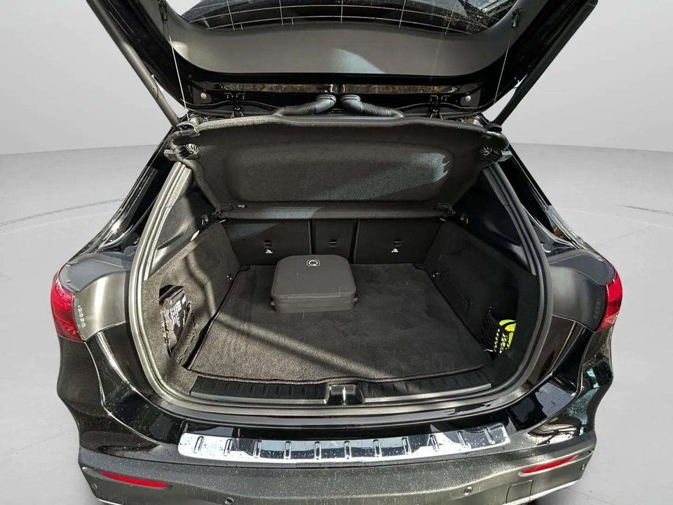 Mercedes EQA250+ AMG Edition 5d
