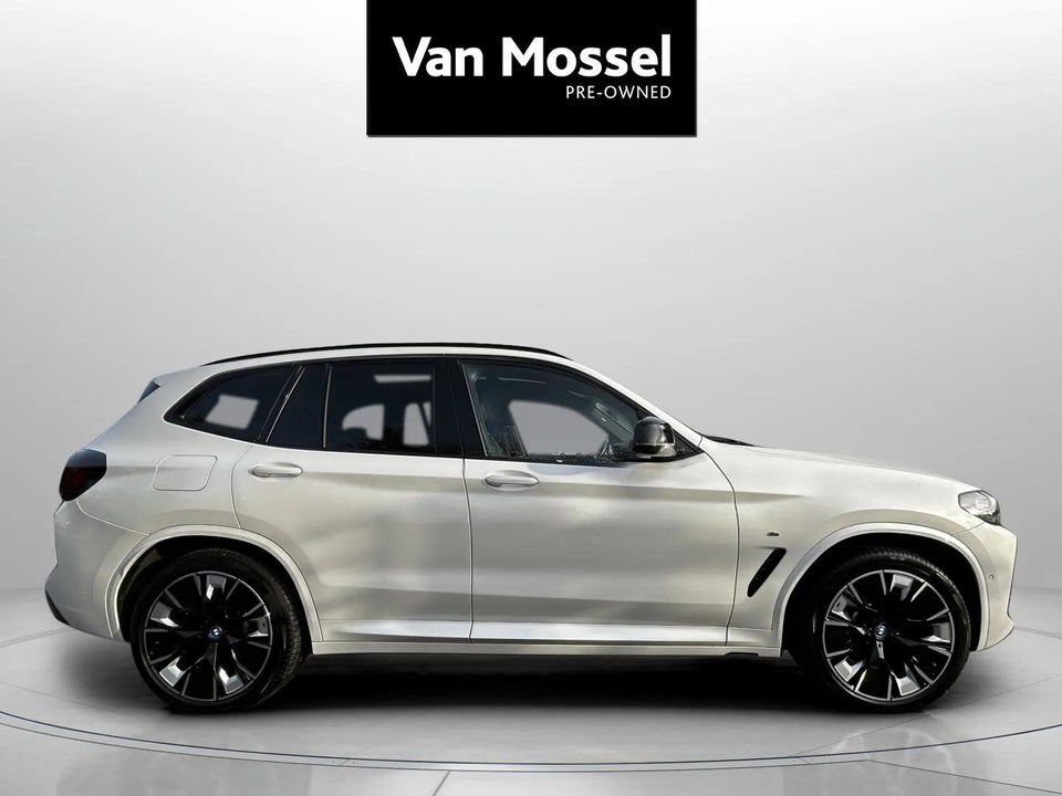 BMW iX3 Charged M-Sport 5d