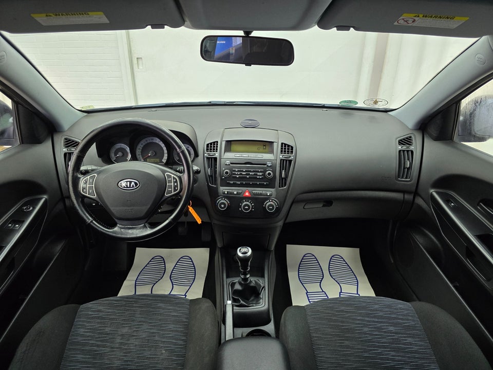 Kia Ceed 1,6 CRDi Active 5d