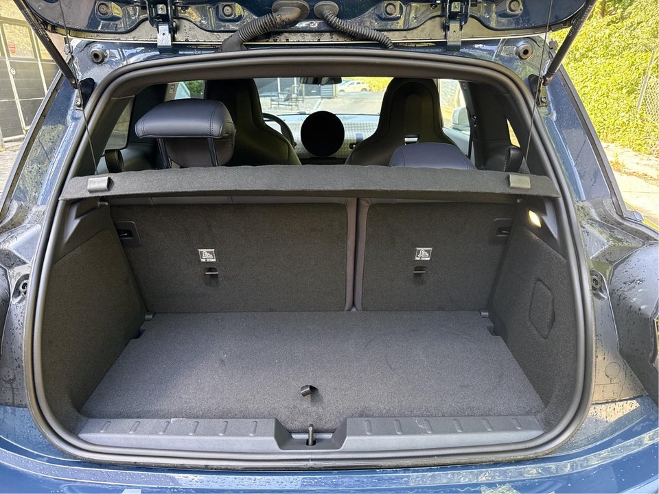 MINI Cooper SE Favoured Trim XL 3d