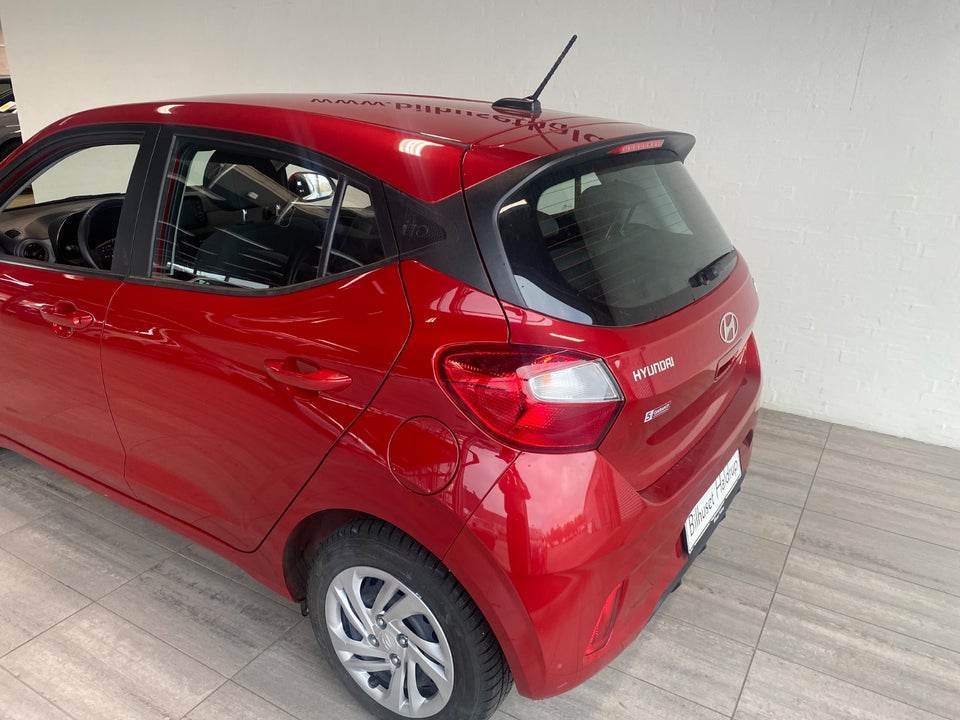Hyundai i10 1,0 MPi Essential 5d
