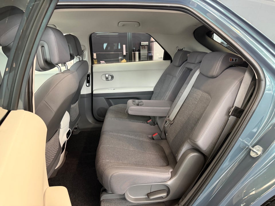 Hyundai Ioniq 5 77 Essential 5d