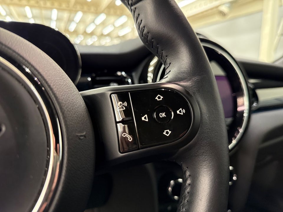 MINI Cooper SE Classic Trim 3d