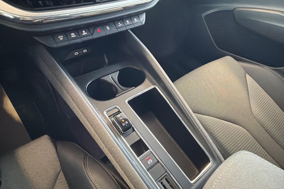 Skoda Enyaq 80x iV Plus 5d
