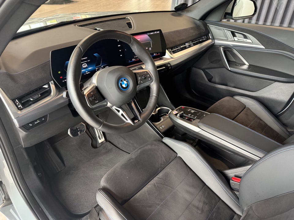 BMW iX2 eDrive20 M-Sport 5d