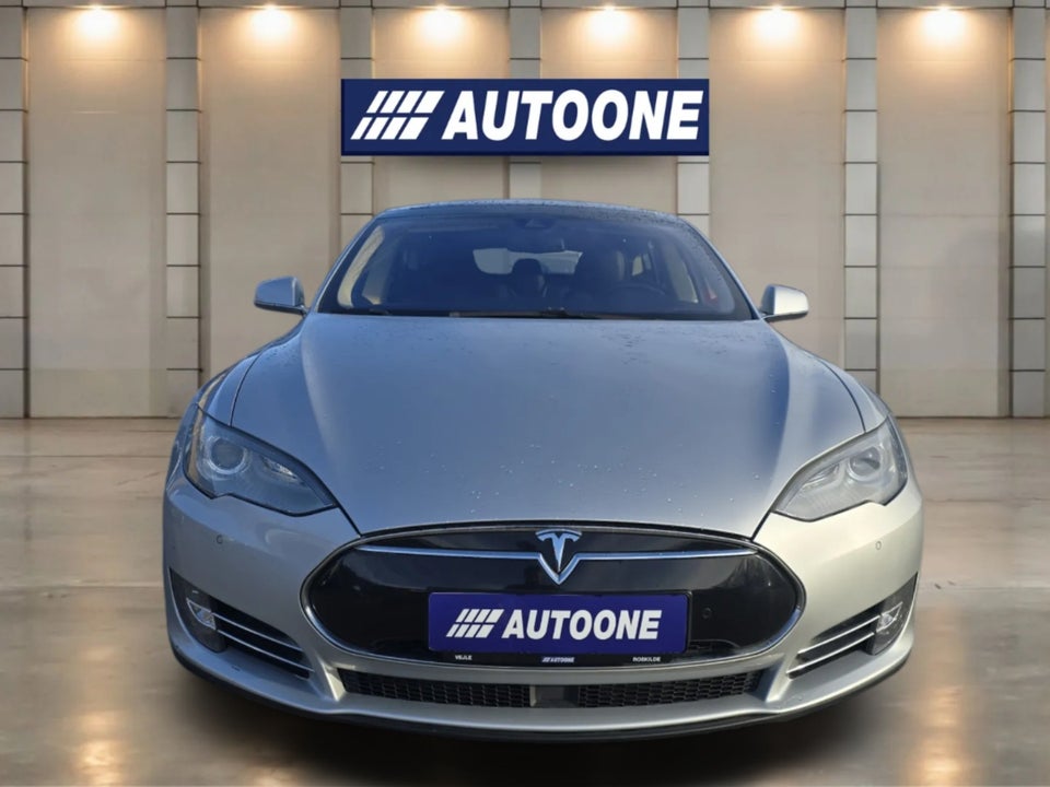 Tesla Model S 85 5d