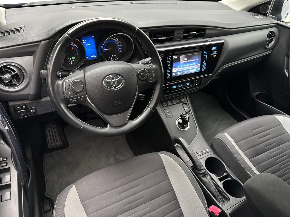 Toyota Auris 1,8 Hybrid H2 Comfort CVT 5d