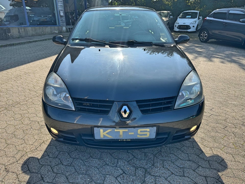 Renault Clio II 1,2 8V Storia 5d