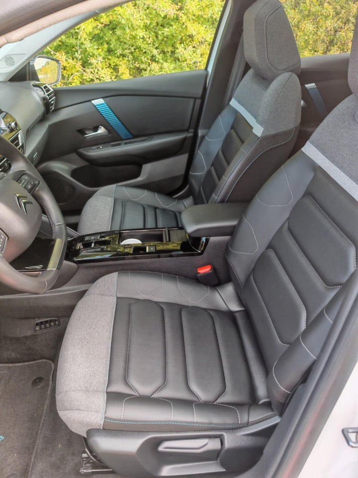 Citroën ë-C4 50 Shine 5d