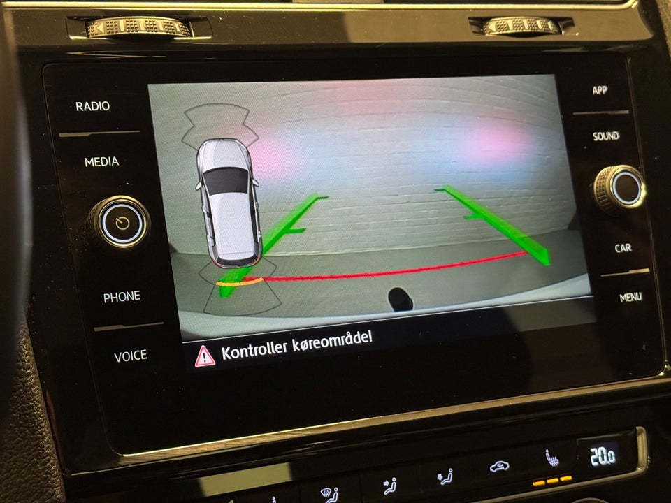 VW Golf VII 1,5 TSi 150 Highline DSG 5d