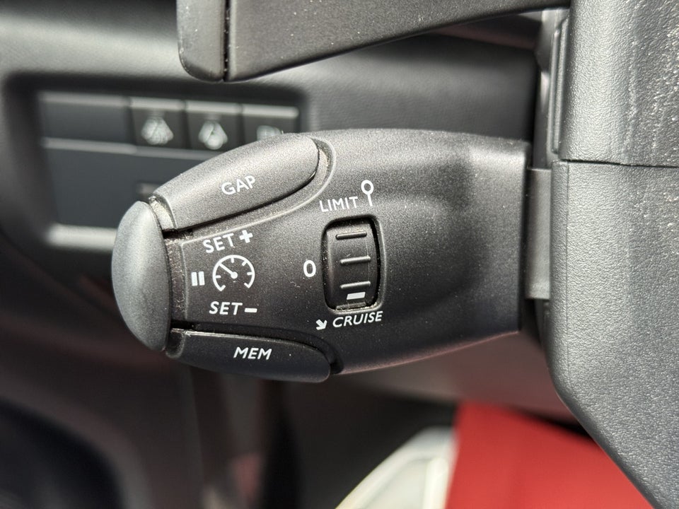 Citroën C5 Aircross 1,6 Hybrid SkyLine EAT8 5d