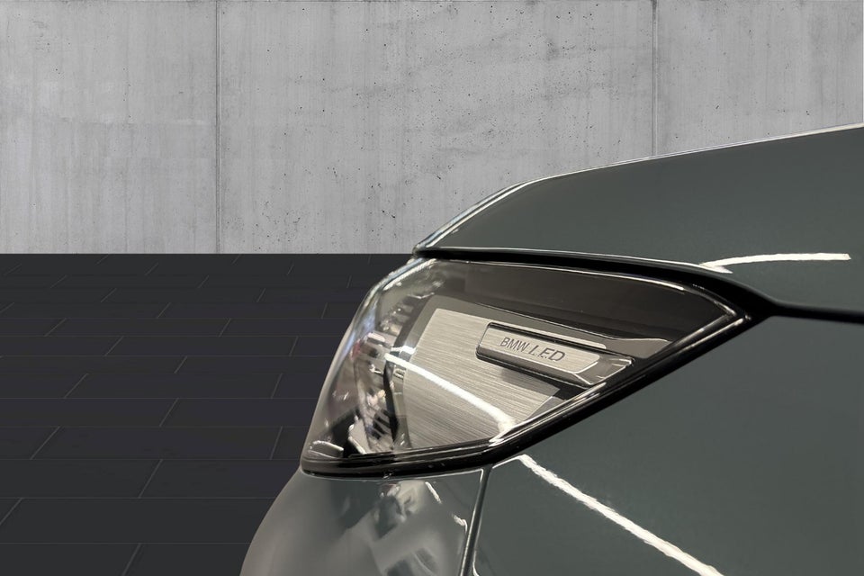 BMW iX1 xDrive30 M-Sport 5d