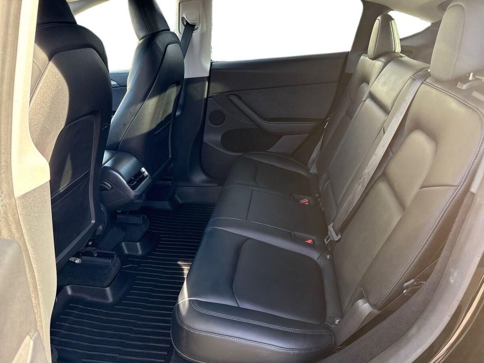 Tesla Model Y Performance AWD 5d