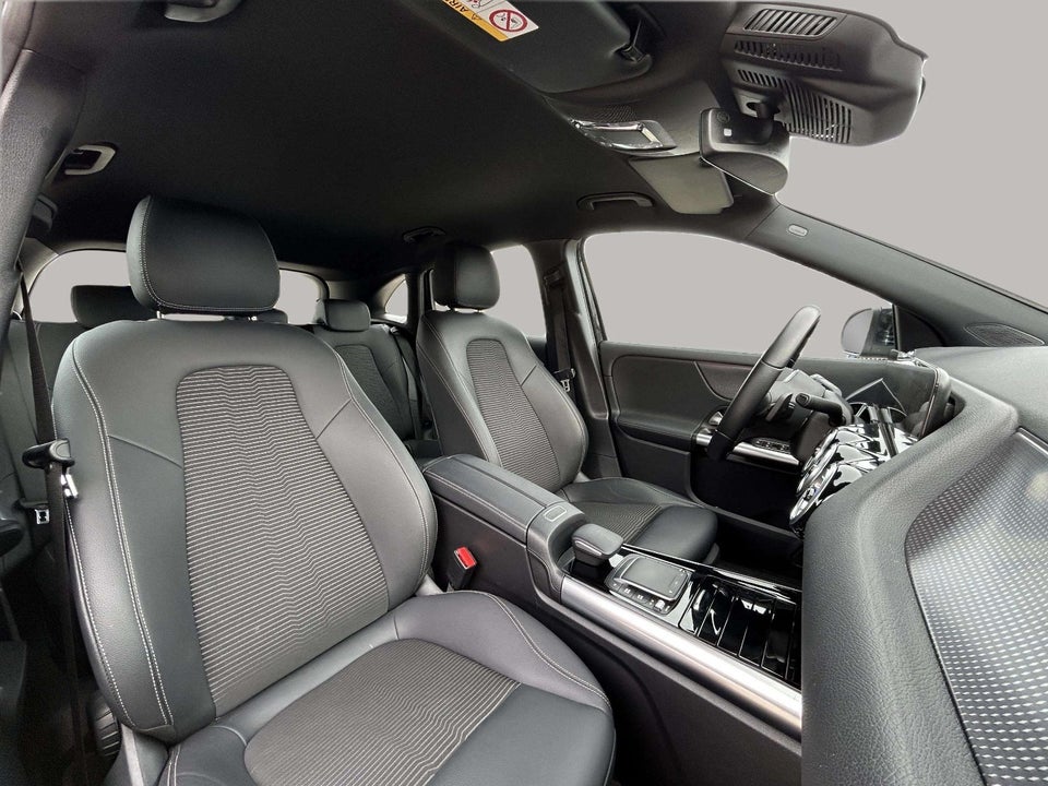 Mercedes EQA250+ Progressive 5d