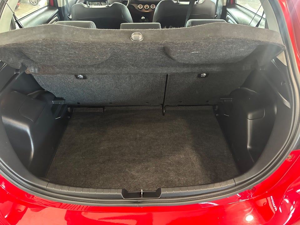 Toyota Yaris 1,5 VVT-i T2 5d