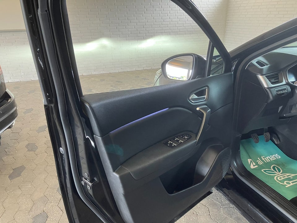 Renault Captur 1,0 TCe 100 Intens 5d