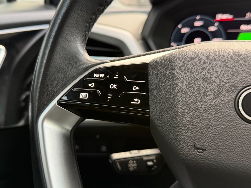 Audi Q4 e-tron 40 Advanced 5d